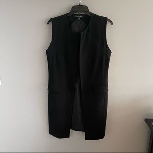 Judith & Charles crepe suit vest
